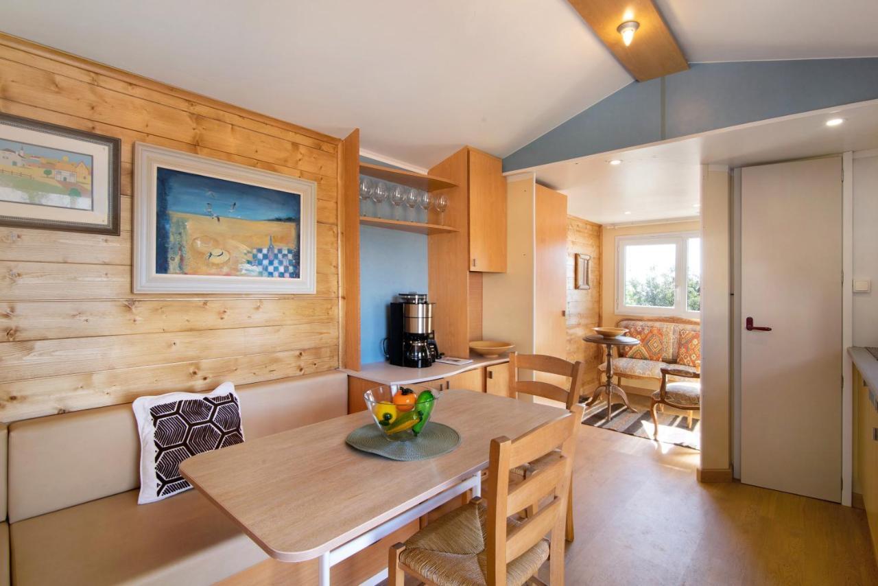 Cabana Gardenhouse Λουλέ Εξωτερικό φωτογραφία